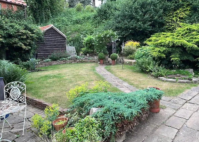 Four Bedroom Period Cottage, Woodbridge, Suffolk